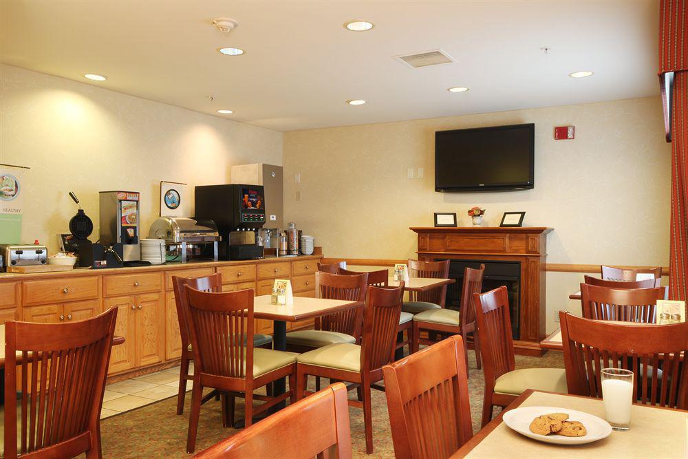 Country Inn & Suites By Radisson, Davenport, Ia Restaurante foto